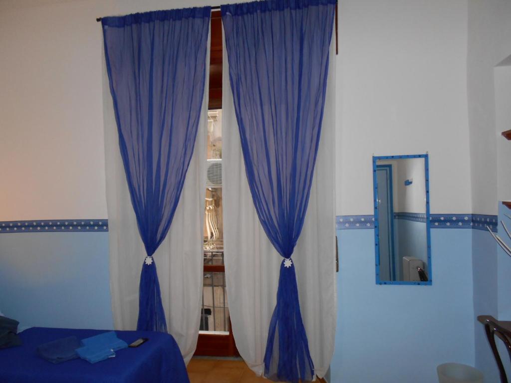 Robby'S House Bed & Breakfast Vico Equense Exterior foto